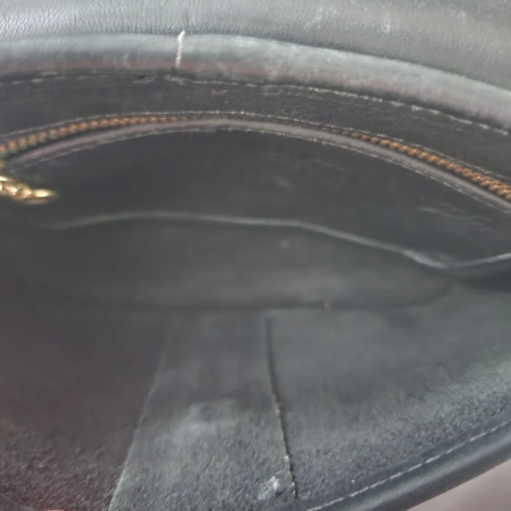 Vintage leather Coach *9801 - Picture 6 of 11